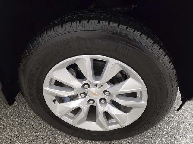 Chevrolet Silverado 1500 Vehicle Full-screen Gallery Image 14