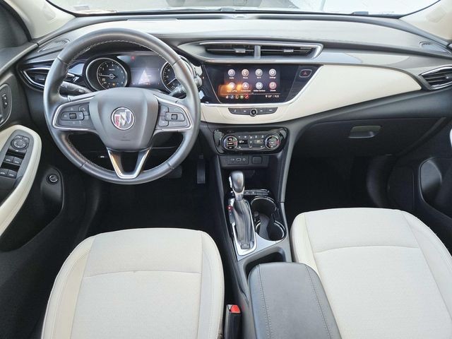 Buick Encore GX Vehicle Full-screen Gallery Image 06