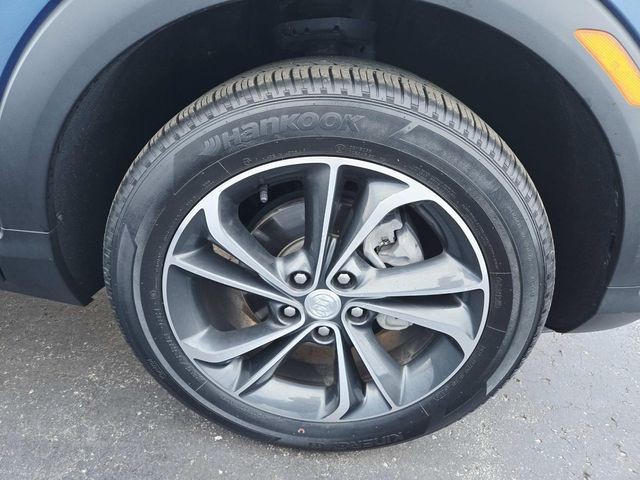 Buick Encore GX Vehicle Full-screen Gallery Image 13