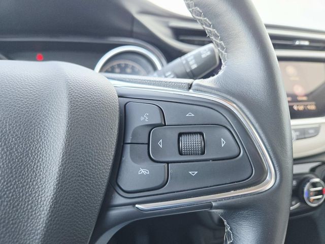 Buick Encore GX Vehicle Full-screen Gallery Image 18