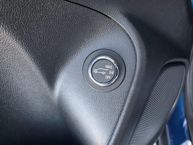 Buick Encore GX Vehicle Full-screen Gallery Image 31