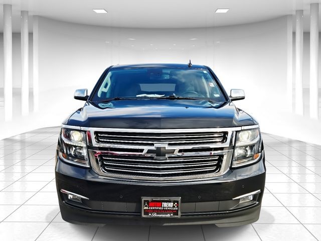 Chevrolet Suburban Vehicle Full-screen Gallery Image 05