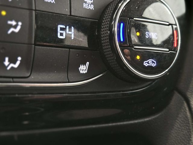 Buick Encore GX Vehicle Full-screen Gallery Image 24