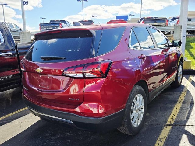 Chevrolet Equinox Vehicle Full-screen Gallery Image 03