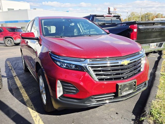 Chevrolet Equinox Vehicle Full-screen Gallery Image 04