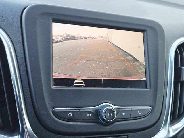 Chevrolet Equinox Vehicle Full-screen Gallery Image 21