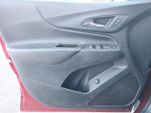 Chevrolet Equinox Vehicle Full-screen Gallery Image 29