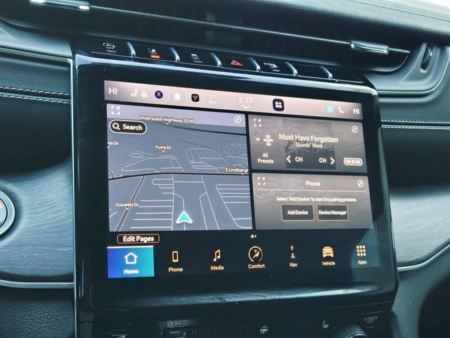 Jeep Grand Cherokee Vehicle Full-screen Gallery Image 20