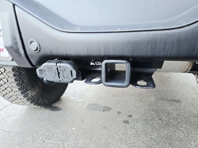 Ford Bronco Vehicle Full-screen Gallery Image 11