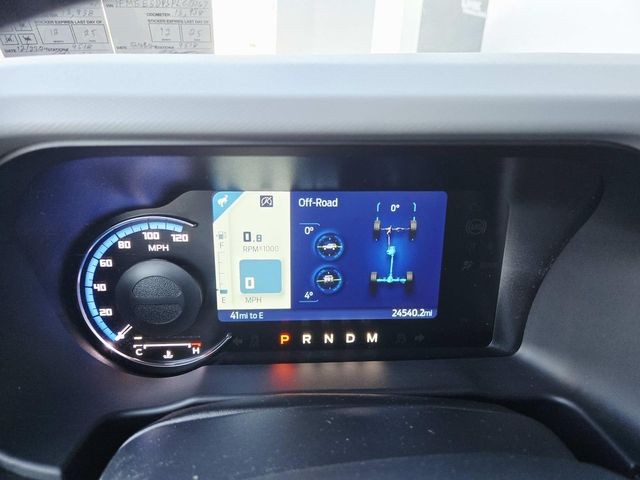 Ford Bronco Vehicle Full-screen Gallery Image 21