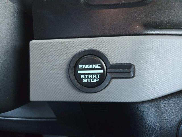 Ford Bronco Vehicle Full-screen Gallery Image 32