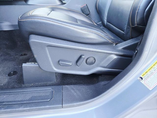 Ford Bronco Vehicle Full-screen Gallery Image 35