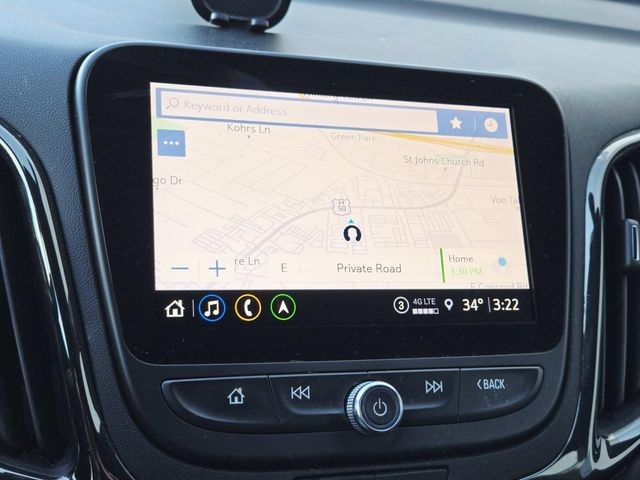 Chevrolet Equinox Vehicle Full-screen Gallery Image 10