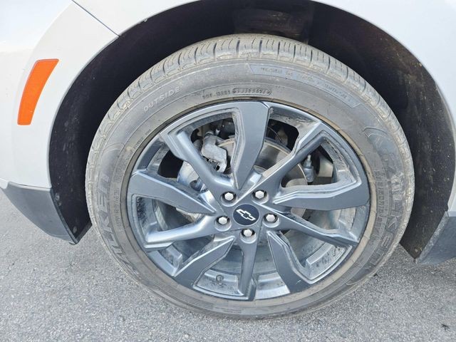 Chevrolet Equinox Vehicle Full-screen Gallery Image 14