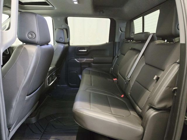 Chevrolet Silverado 1500 Vehicle Full-screen Gallery Image 10