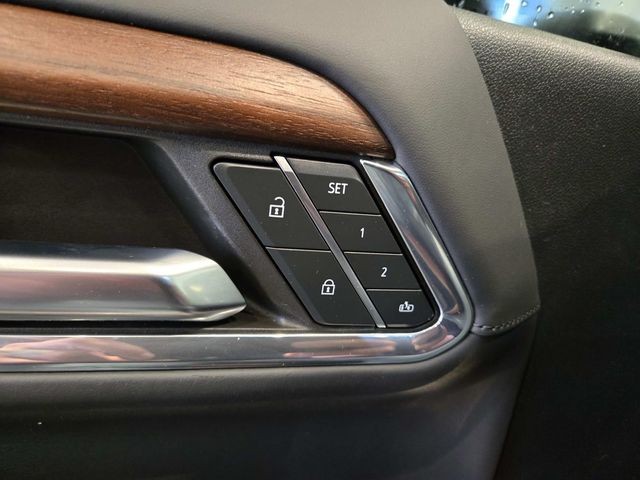 GMC Sierra 2500HD Vehicle Full-screen Gallery Image 40