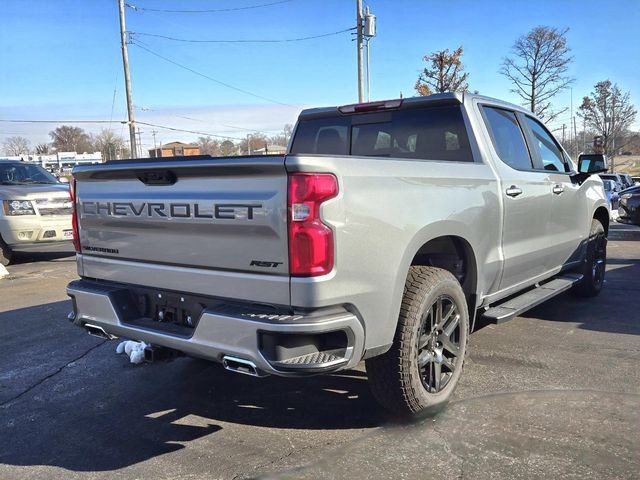 Chevrolet Silverado 1500 Vehicle Full-screen Gallery Image 02