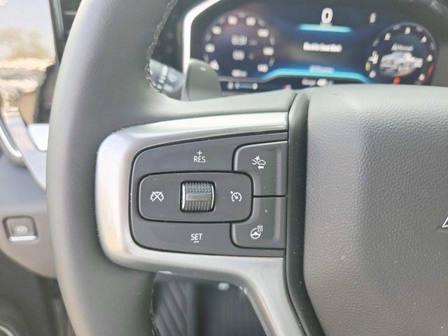 Chevrolet Silverado 1500 Vehicle Full-screen Gallery Image 21