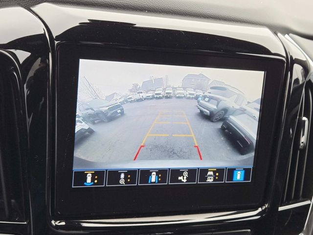 Chevrolet Traverse Vehicle Full-screen Gallery Image 26