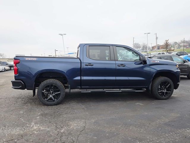 Chevrolet Silverado 1500 Vehicle Full-screen Gallery Image 02