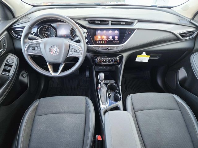 Buick Encore GX Vehicle Full-screen Gallery Image 06