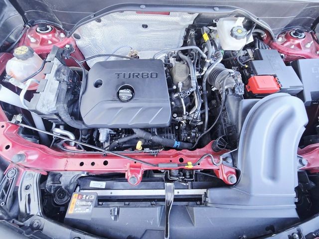 Buick Encore GX Vehicle Full-screen Gallery Image 14