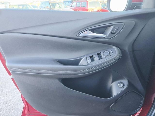 Buick Encore GX Vehicle Full-screen Gallery Image 29