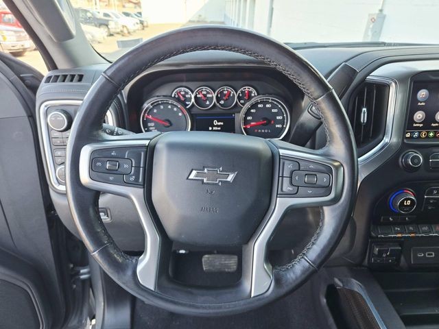 Chevrolet Silverado 1500 Vehicle Full-screen Gallery Image 17