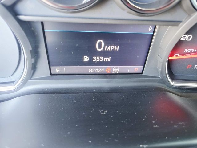 Chevrolet Silverado 1500 Vehicle Full-screen Gallery Image 21