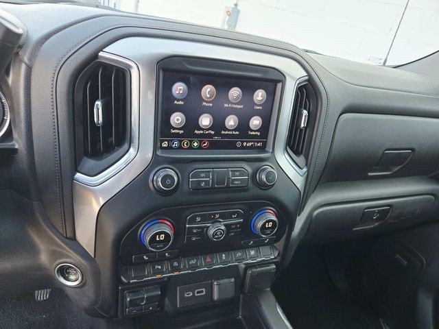 Chevrolet Silverado 1500 Vehicle Full-screen Gallery Image 22