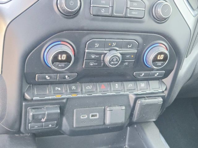 Chevrolet Silverado 1500 Vehicle Full-screen Gallery Image 25