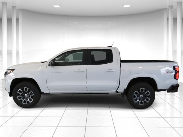 Chevrolet Colorado Vehicle Full-screen Gallery Image 02