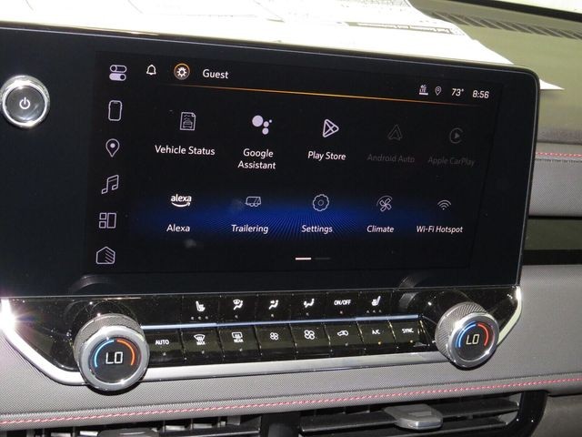 Chevrolet Colorado Vehicle Full-screen Gallery Image 17