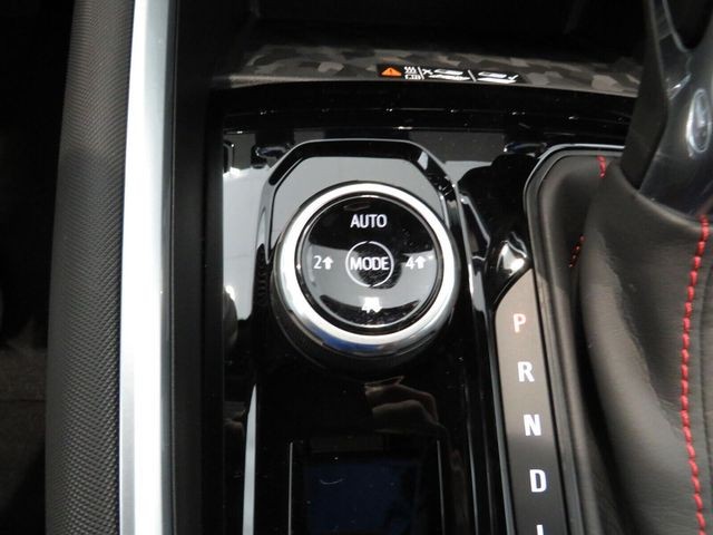 Chevrolet Colorado Vehicle Full-screen Gallery Image 20