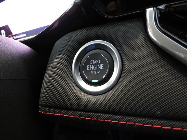 Chevrolet Colorado Vehicle Full-screen Gallery Image 23