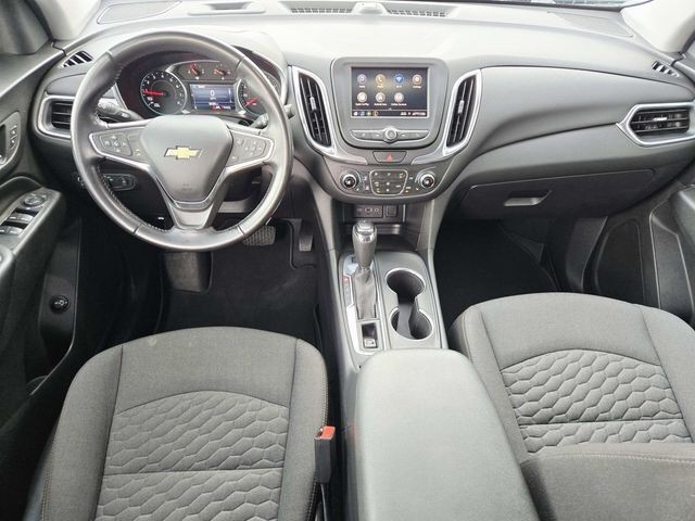 Chevrolet Equinox Vehicle Full-screen Gallery Image 06