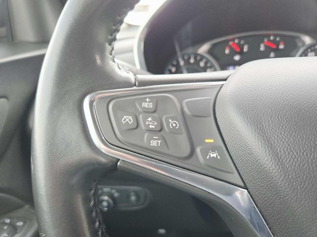 Chevrolet Equinox Vehicle Full-screen Gallery Image 16