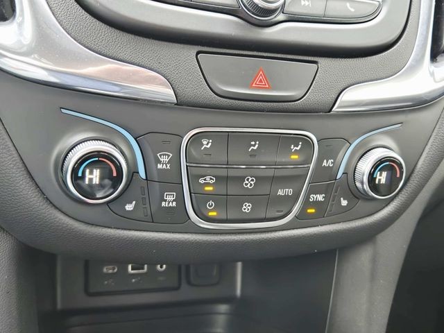 Chevrolet Equinox Vehicle Full-screen Gallery Image 23