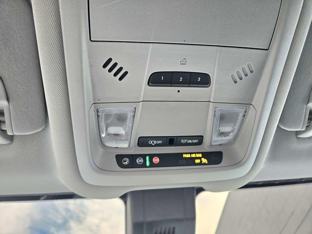 Chevrolet Equinox Vehicle Full-screen Gallery Image 29