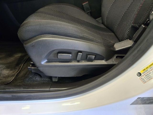 Chevrolet Equinox Vehicle Full-screen Gallery Image 29