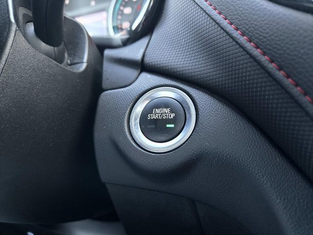 Chevrolet Equinox Vehicle Full-screen Gallery Image 28