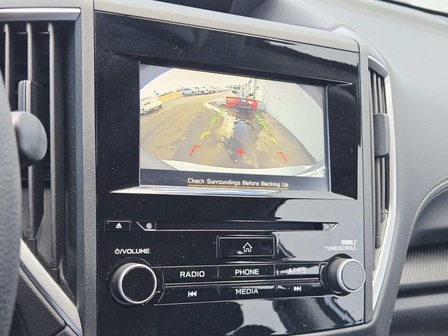 Subaru Impreza Vehicle Full-screen Gallery Image 23