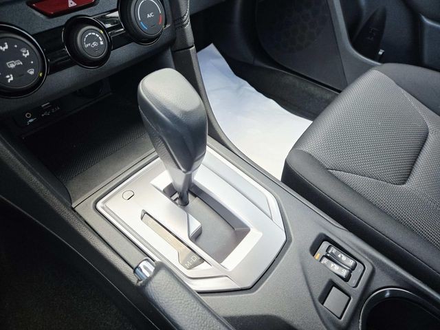 Subaru Impreza Vehicle Full-screen Gallery Image 26