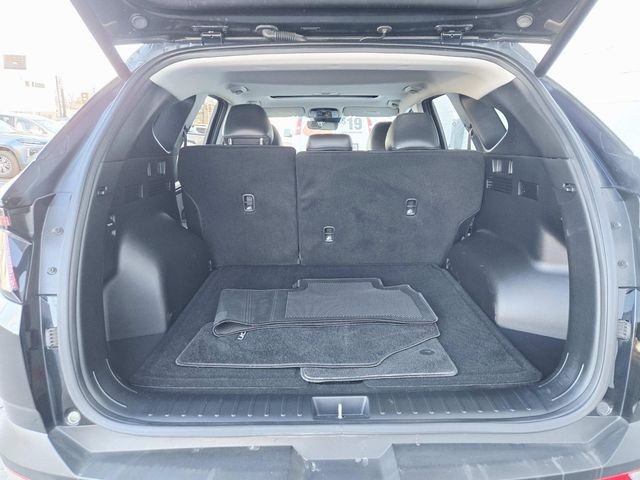 Hyundai Tucson Vehicle Full-screen Gallery Image 11