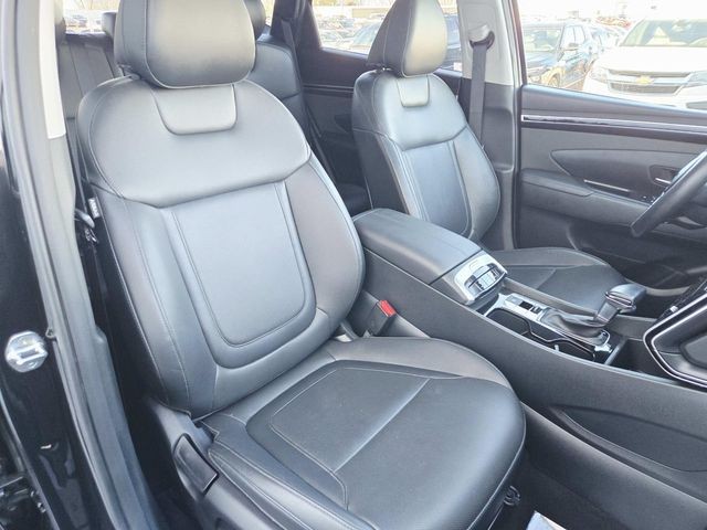 Hyundai Tucson Vehicle Full-screen Gallery Image 13