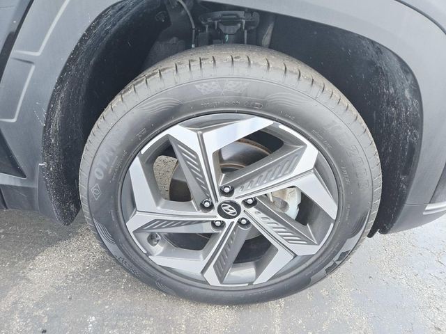 Hyundai Tucson Vehicle Full-screen Gallery Image 14