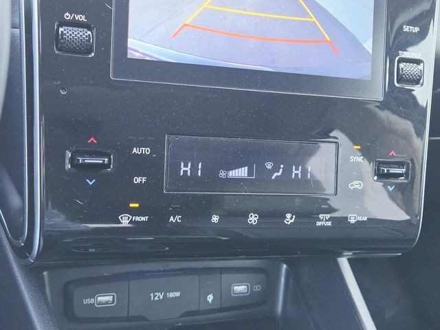 Hyundai Tucson Vehicle Full-screen Gallery Image 24