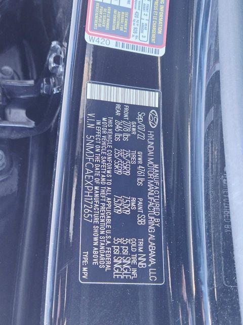 Hyundai Tucson Vehicle Full-screen Gallery Image 34