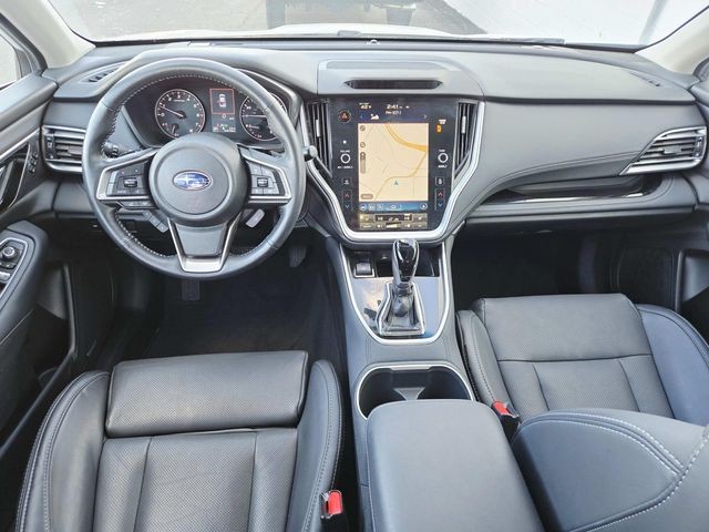 Subaru Legacy Vehicle Full-screen Gallery Image 07