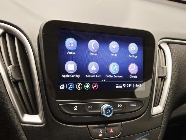 Chevrolet Malibu Vehicle Full-screen Gallery Image 21